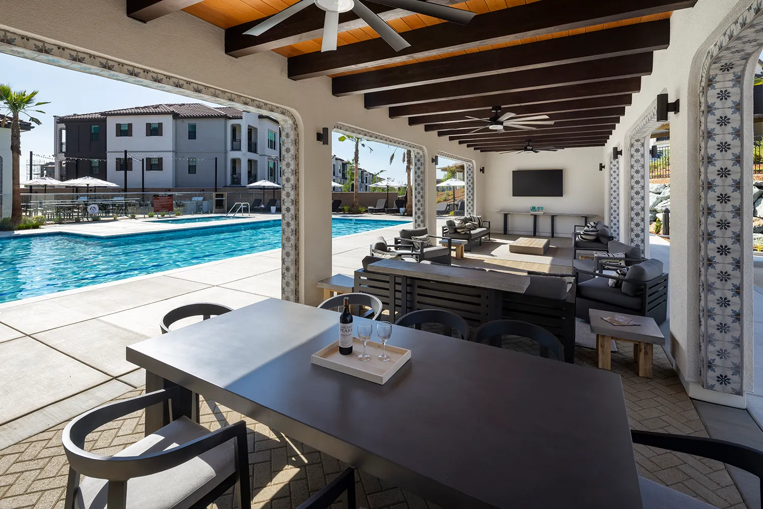 Broadstone Villas
