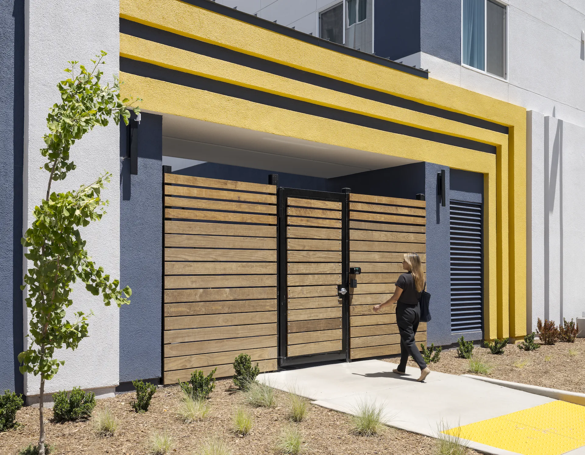 RIVO Apartments