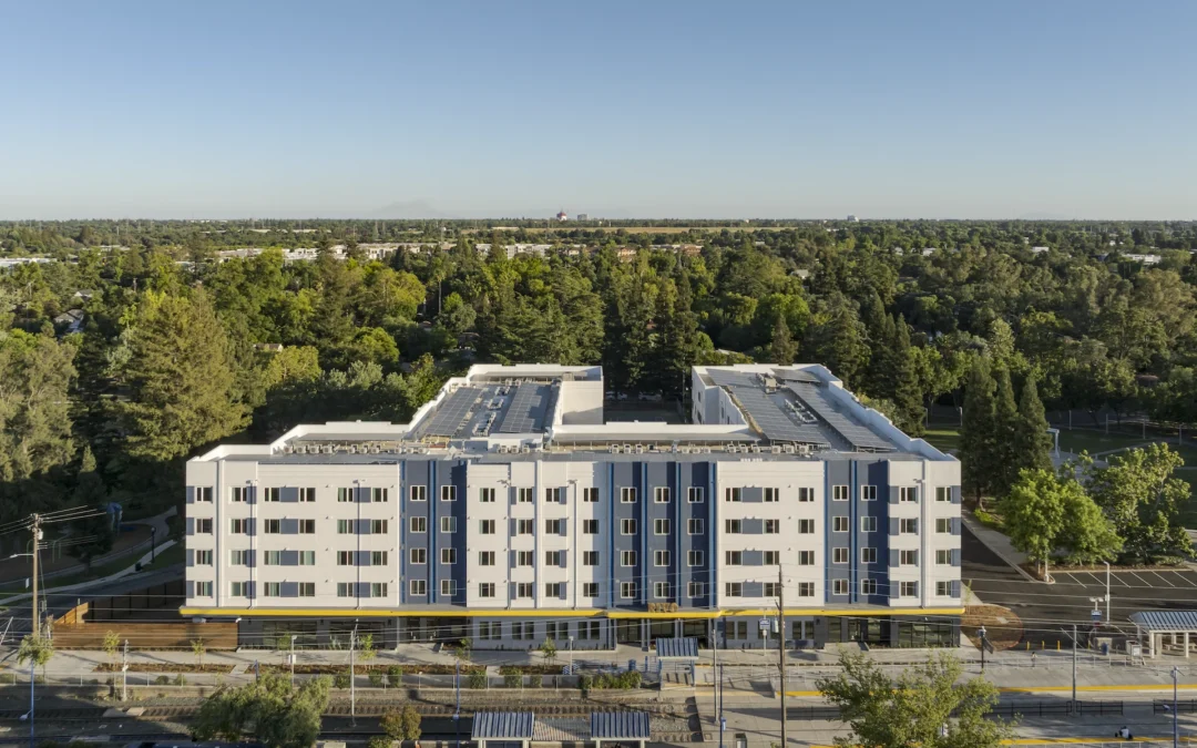 RIVO Apartments