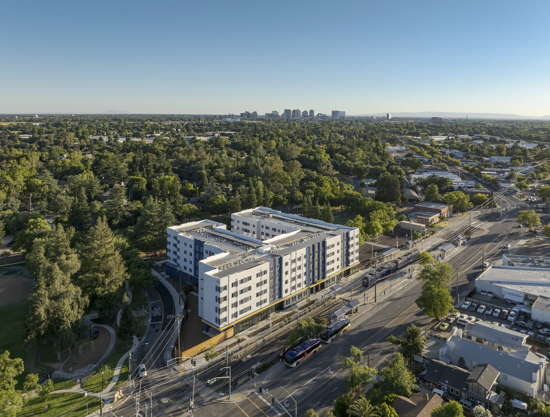 RIVO Apartments